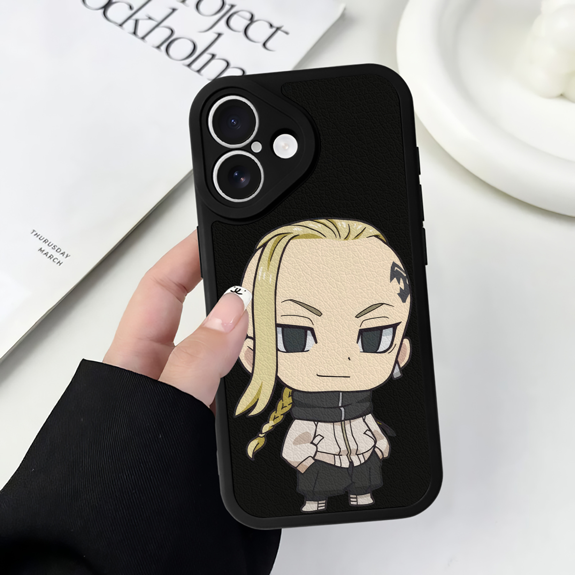 （画像用） 東京リベンジャーズ Tokyo Revengers 【iPhone 16シリーズ対応】シリコンスマホケース（レザー調） 材質：シリコン